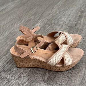 Clarks Elleri Plum Tan and Cream Wedge Sandals